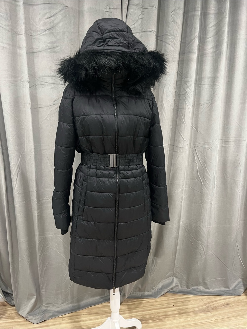 NWT Black Faux Fur Hood Puffer Coat L